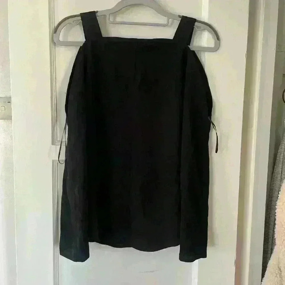 1. State Black Cold Shoulder Top - Picture 2 of 2